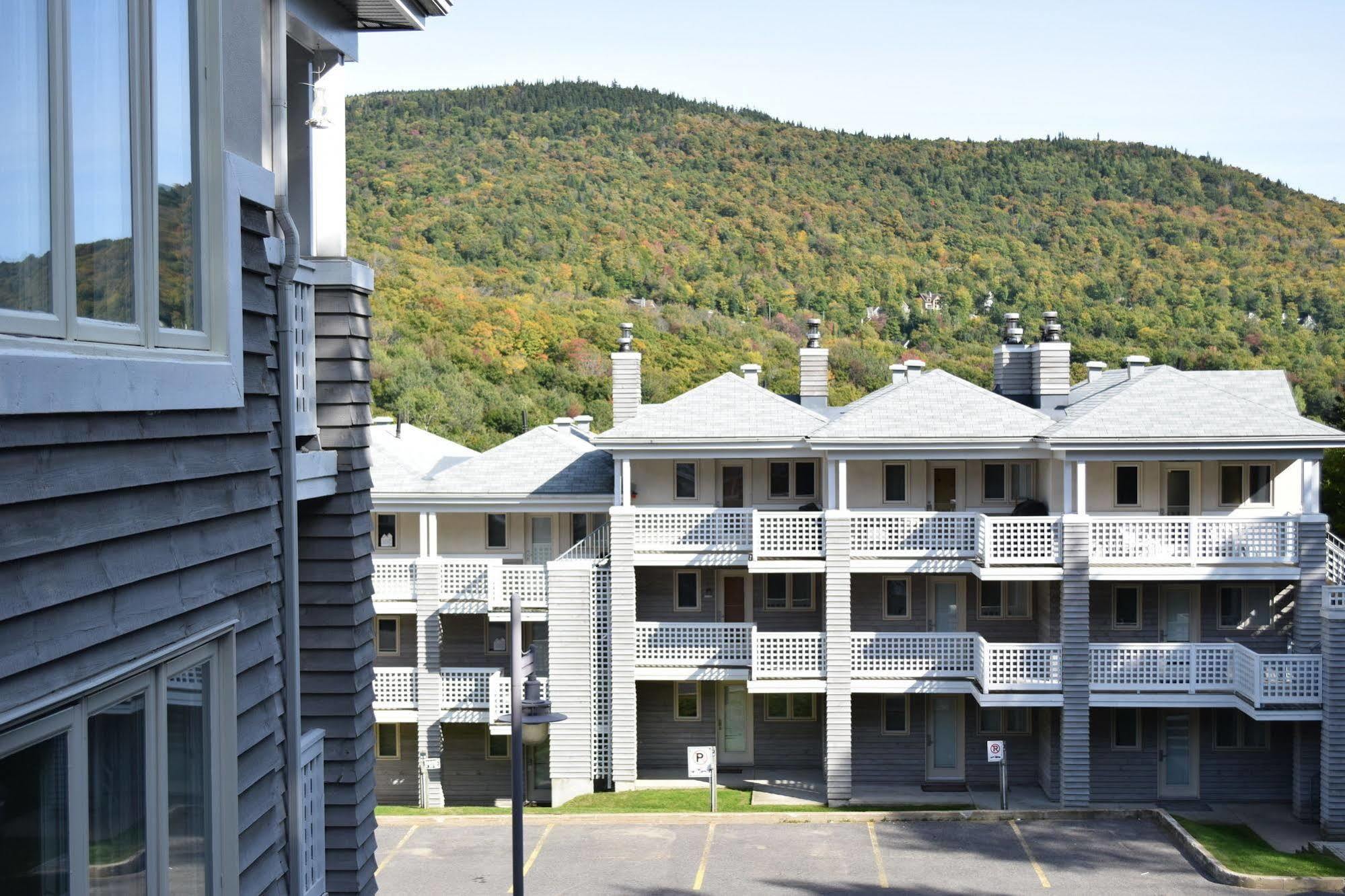 Condos Stoneham Exterior photo